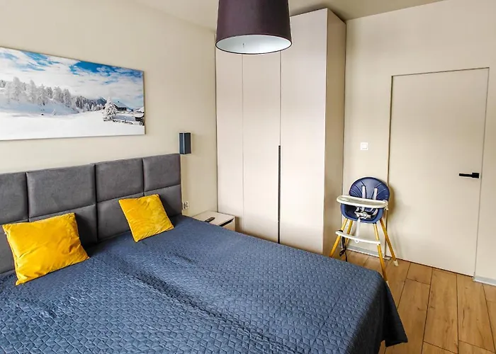 Widokowy Karpatia Z Garazem, 3